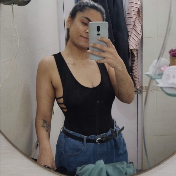 Forever 21 Tops - NWOT Forever21 Black Deep Armhole Bodysuit